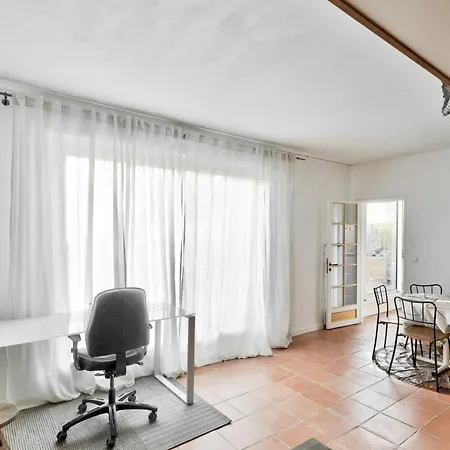 Charming For 2 People -